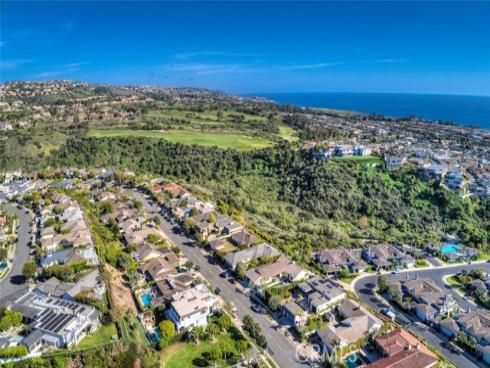 3741  Geranium  , Corona del Mar, CA