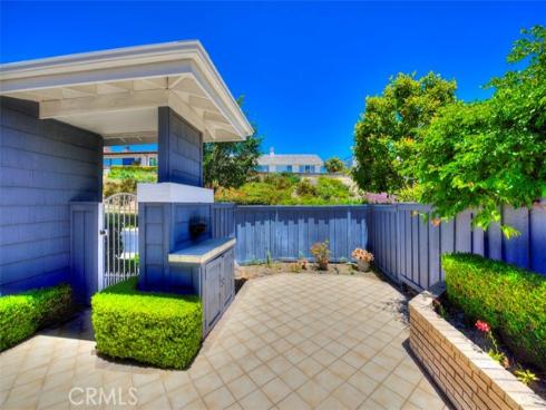 3741  Geranium  , Corona del Mar, CA