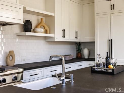 408 Poinsettia Avenue, Corona del Mar, CA