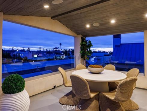 408 Poinsettia Avenue, Corona del Mar, CA