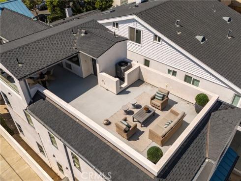 408 Poinsettia Avenue, Corona del Mar, CA