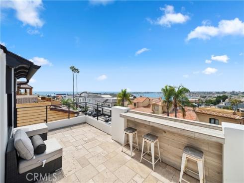 312  Carnation   Avenue, Corona del Mar, CA