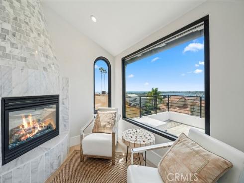 312  Carnation   Avenue, Corona del Mar, CA
