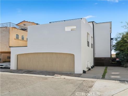 312  Carnation   Avenue, Corona del Mar, CA