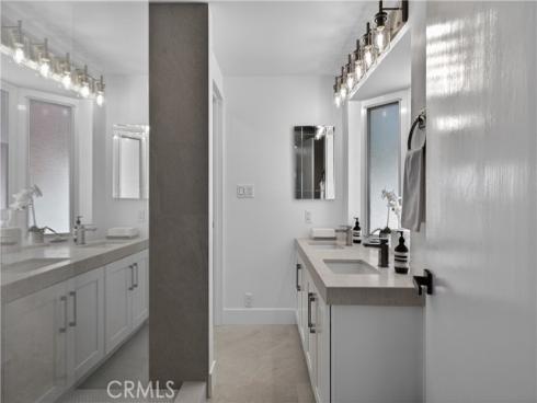 428  Cabrillo  , Corona del Mar, CA