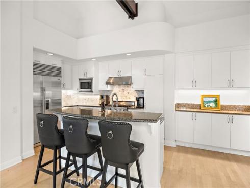 2741  Bungalow  , Corona del Mar, CA