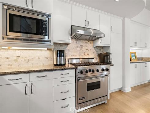 2741  Bungalow  , Corona del Mar, CA