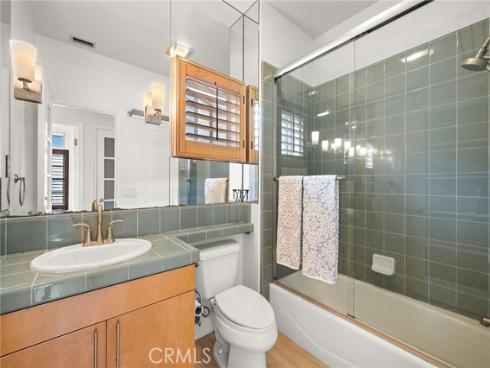 2741  Bungalow  , Corona del Mar, CA