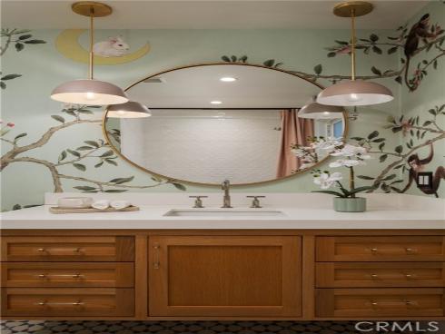 433  Seaward  , Corona del Mar, CA