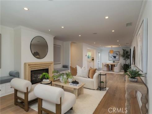 433  Seaward  , Corona del Mar, CA