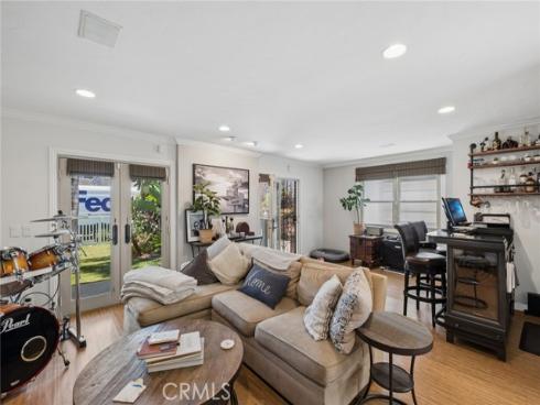 415  Goldenrod  , Corona del Mar, CA