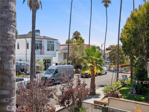 415  Goldenrod  , Corona del Mar, CA