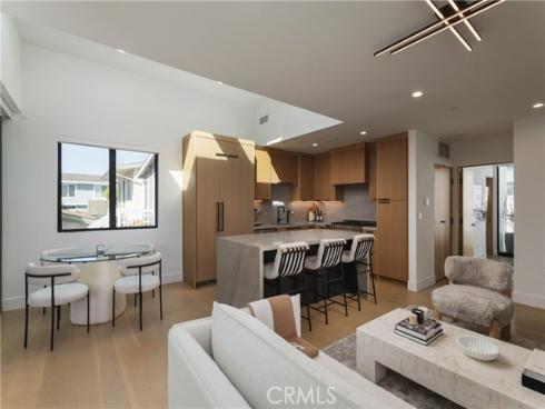 716  Orchid   Avenue, Corona del Mar, CA