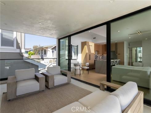 716  Orchid   Avenue, Corona del Mar, CA
