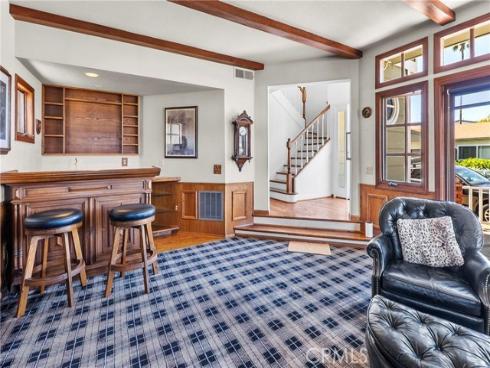 700  Goldenrod  , Corona del Mar, CA