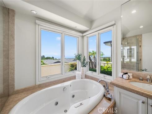 4807 Surrey Drive, Corona del Mar, CA