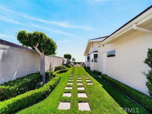 4807 Surrey Drive, Corona del Mar, CA