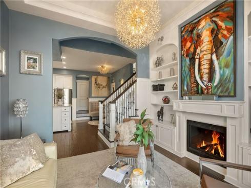 713 Larkspur Avenue, Corona del Mar, CA