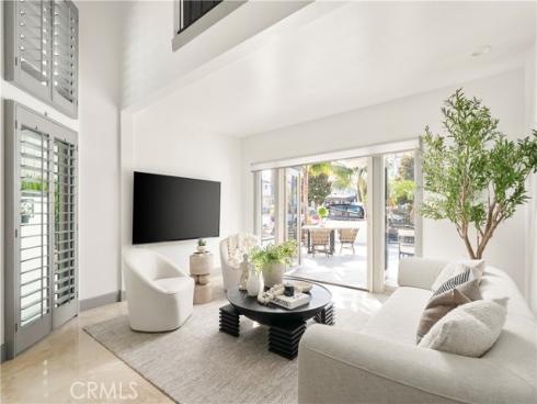 428 Heliotrope Avenue, Corona del Mar, CA