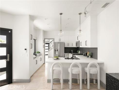 428 Heliotrope Avenue, Corona del Mar, CA
