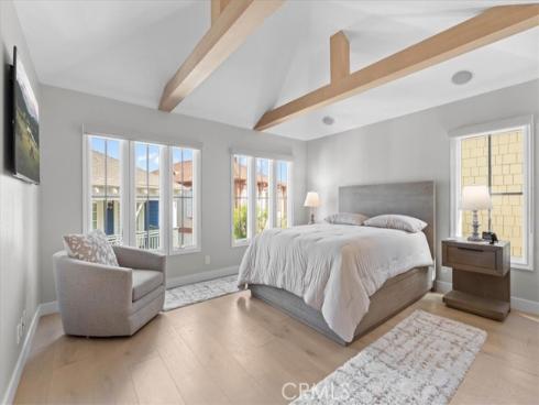 2534 Bungalow Place, Corona del Mar, CA
