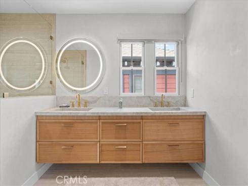 2534 Bungalow Place, Corona del Mar, CA