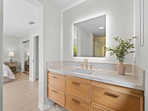 2534 Bungalow Place, Corona del Mar, CA