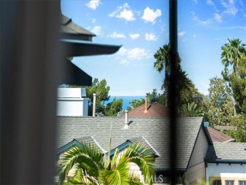 2534 Bungalow Place, Corona del Mar, CA