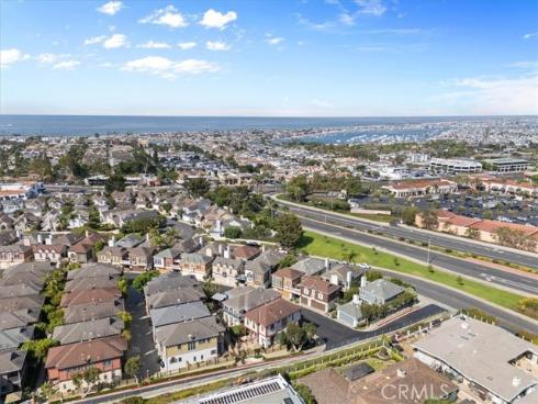 2534 Bungalow Place, Corona del Mar, CA