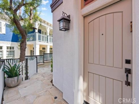 2534 Bungalow Place, Corona del Mar, CA