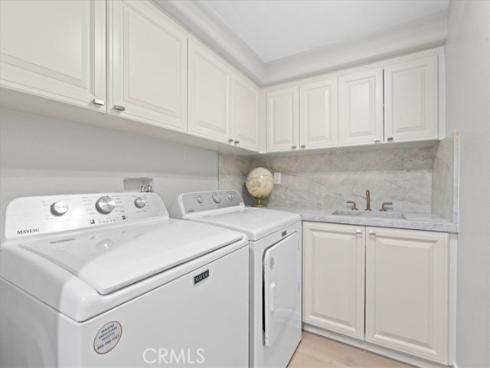 2534 Bungalow Place, Corona del Mar, CA