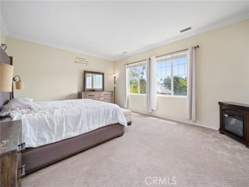 2712  Ashwood  , Costa Mesa, CA