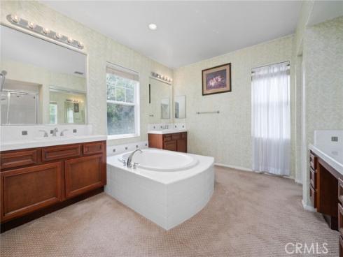 2712  Ashwood  , Costa Mesa, CA