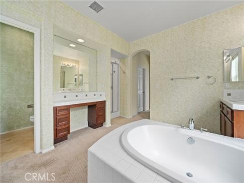 2712  Ashwood  , Costa Mesa, CA