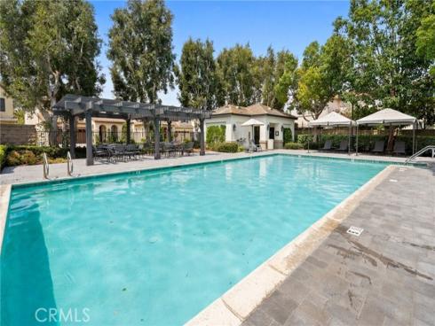 2712  Ashwood  , Costa Mesa, CA
