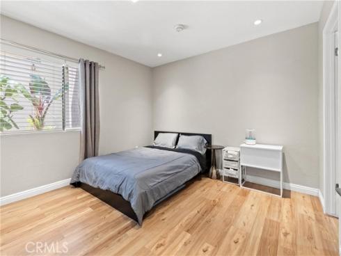 409 Bryson Springs , Costa Mesa, CA