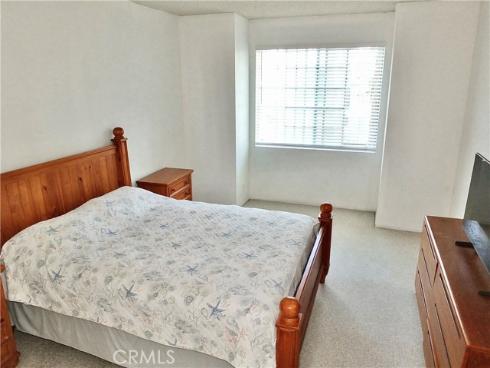 2330 Vanguard F102 , Costa Mesa, CA