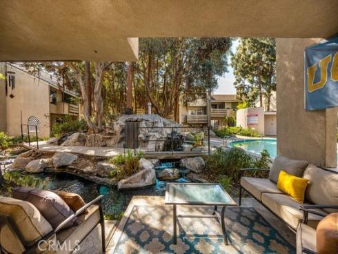 421  Bryson Springs  , Costa Mesa, CA