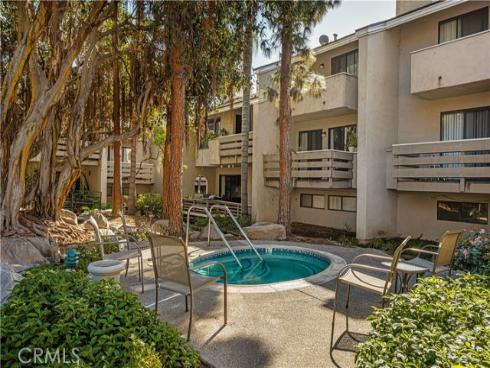 421  Bryson Springs  , Costa Mesa, CA