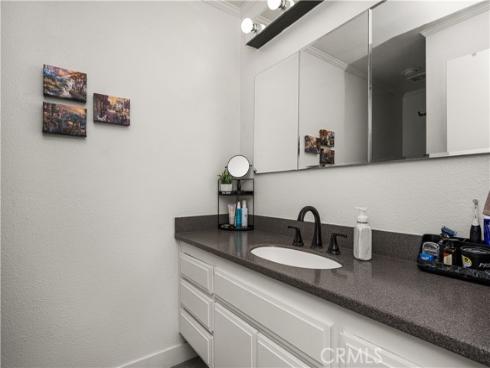 421  Bryson Springs  , Costa Mesa, CA