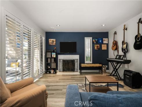 421  Bryson Springs  , Costa Mesa, CA