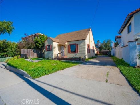 1586  Orange  , Costa Mesa, CA