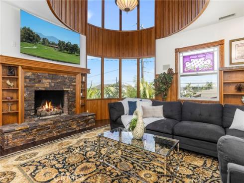 1919  Santa Ana  , Costa Mesa, CA
