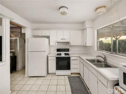 2171 Pomona , Costa Mesa, CA