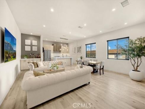 756 W. 19th Street B