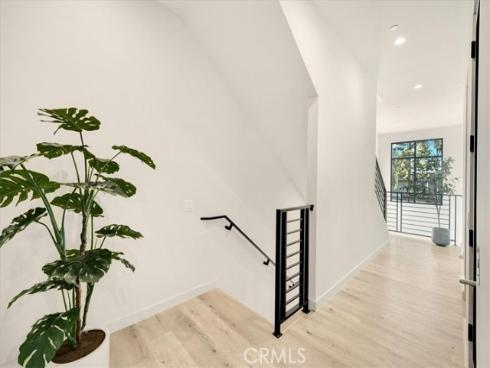 756 W 19th  B  Street, Costa Mesa, CA