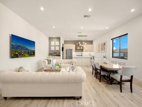 756 W 19th  B  Street, Costa Mesa, CA