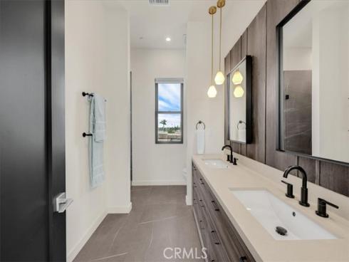 756 W 19th  B  Street, Costa Mesa, CA