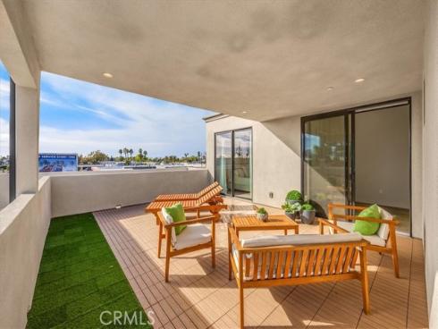 756 W 19th  B  Street, Costa Mesa, CA