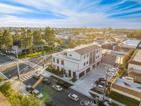 756 W 19th  B  Street, Costa Mesa, CA